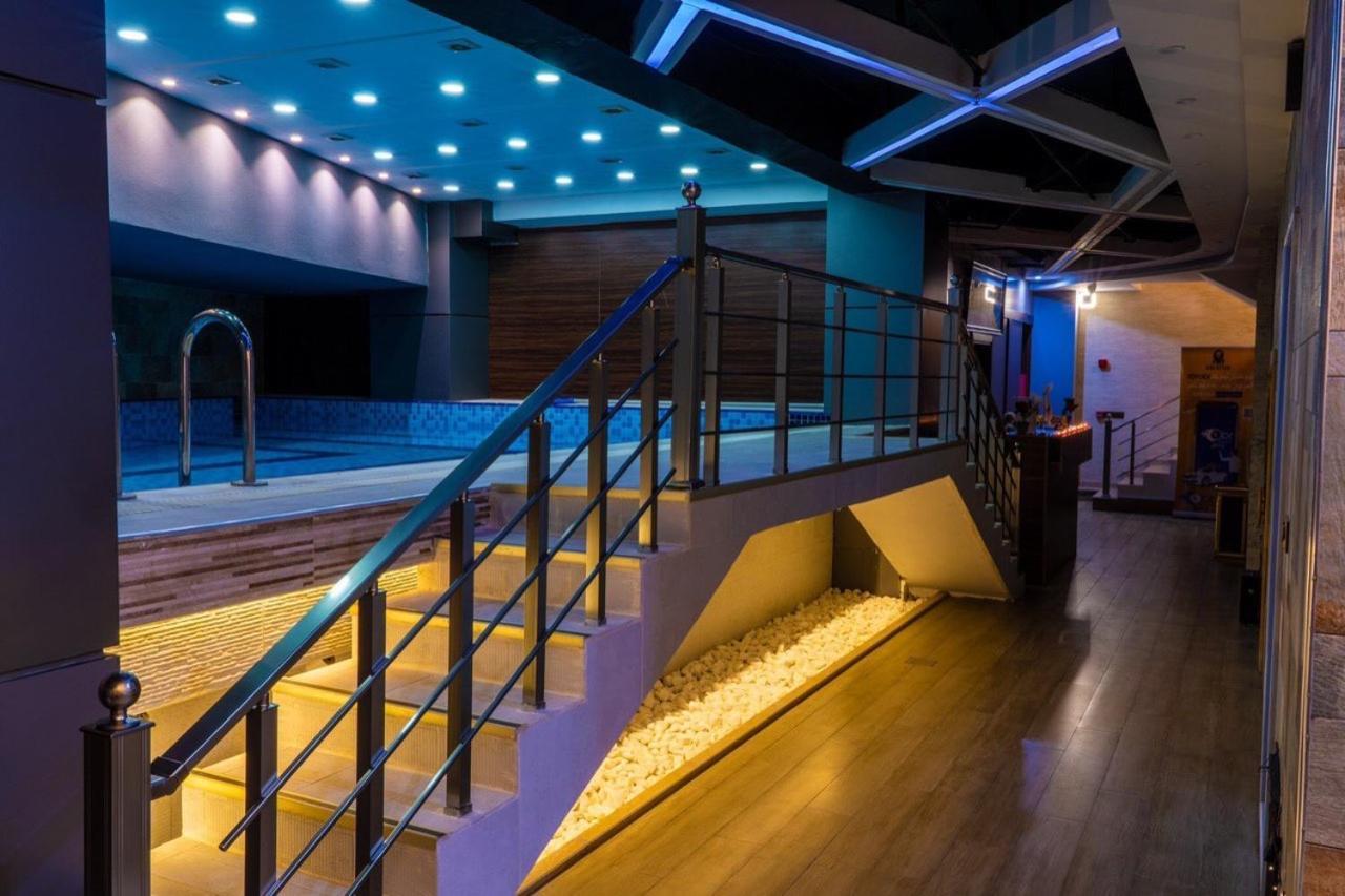 Gratus Hotel Erbil Bagian luar foto