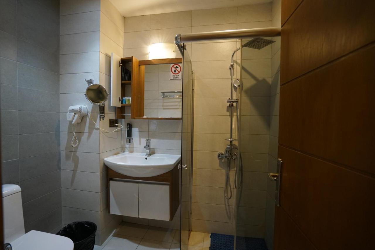 Gratus Hotel Erbil Bagian luar foto