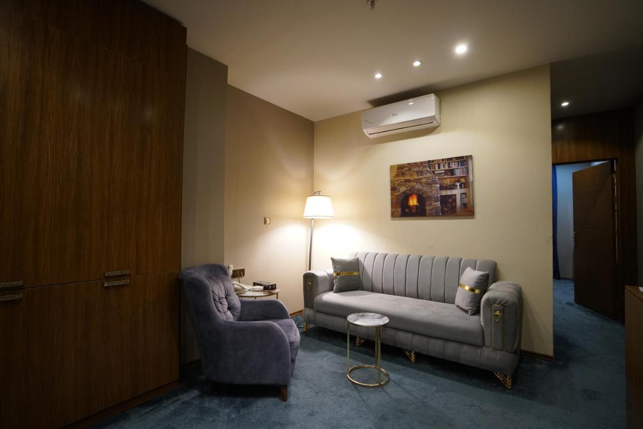 Gratus Hotel Erbil Bagian luar foto